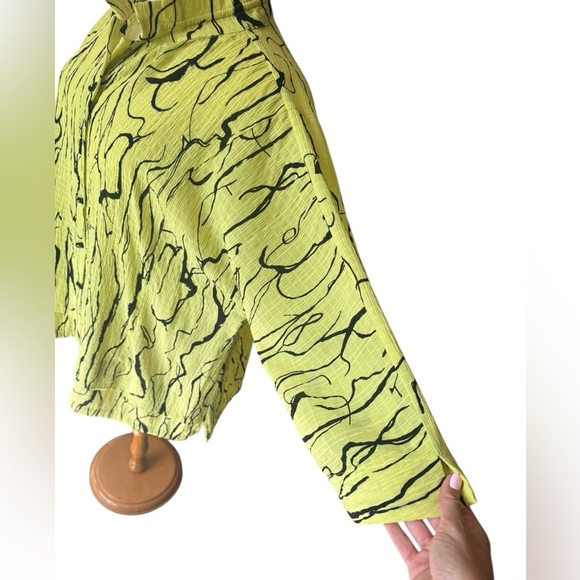Ali Miles Textured Pattern 2X Yellow Blouse Artsy Neutral 3/4 Sleeve Tunic L1 - Picture 3 of 10